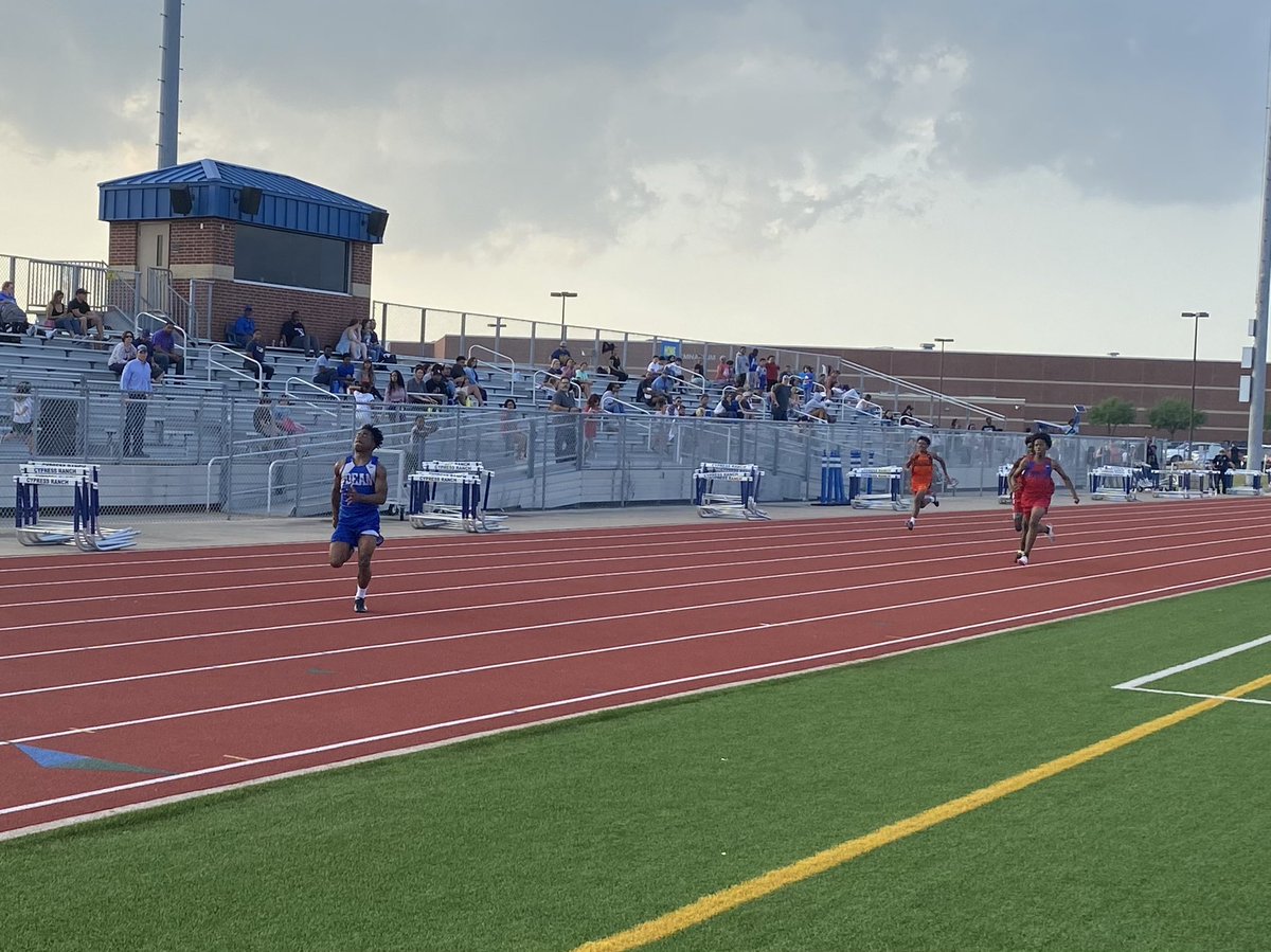 coachshanle's tweet photo. Impressive performance today by @Dean_CFISD #FutureRams @RamNationCRHS #RidgeSpeed https://t.co/s1SVWWA4sN