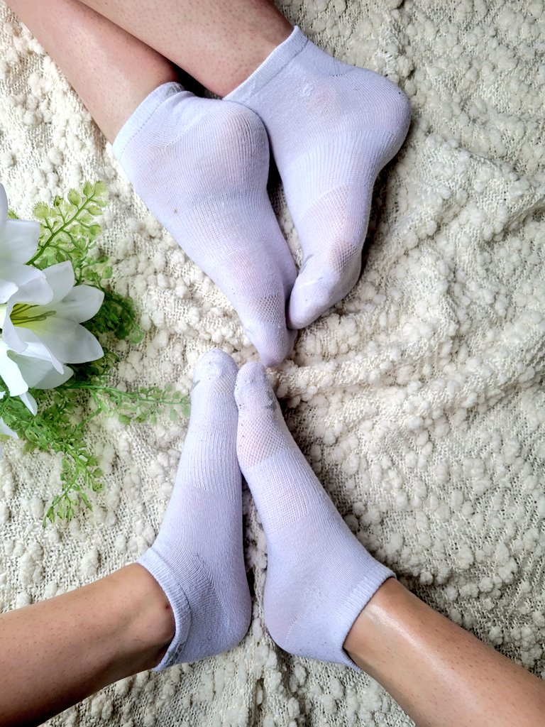 mayaxaphrodite's tweet photo. cozy day in🤍 https://t.co/Mlcv2rAhIr