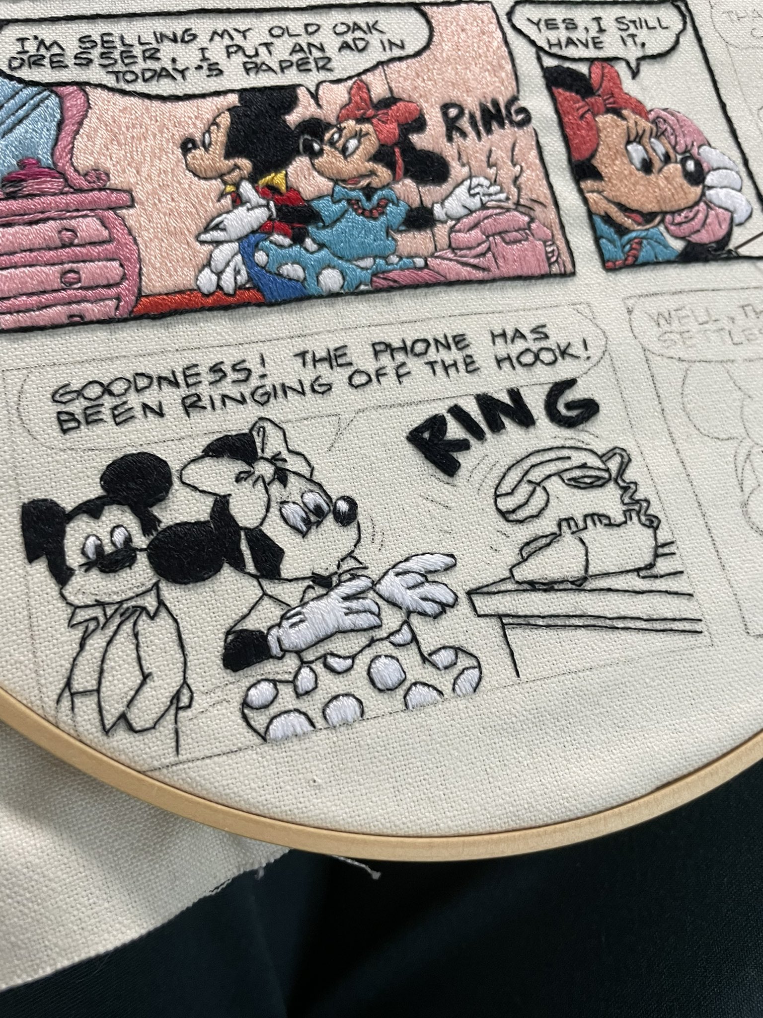 Neptune Aiko ミッキーのドンキーコング感半端ない あとミニーちゃんのスカートぶつぶつぞわぞわ 笑 刺繍 手刺繍 レトロミッキー T Co Xupna6egn7 Twitter