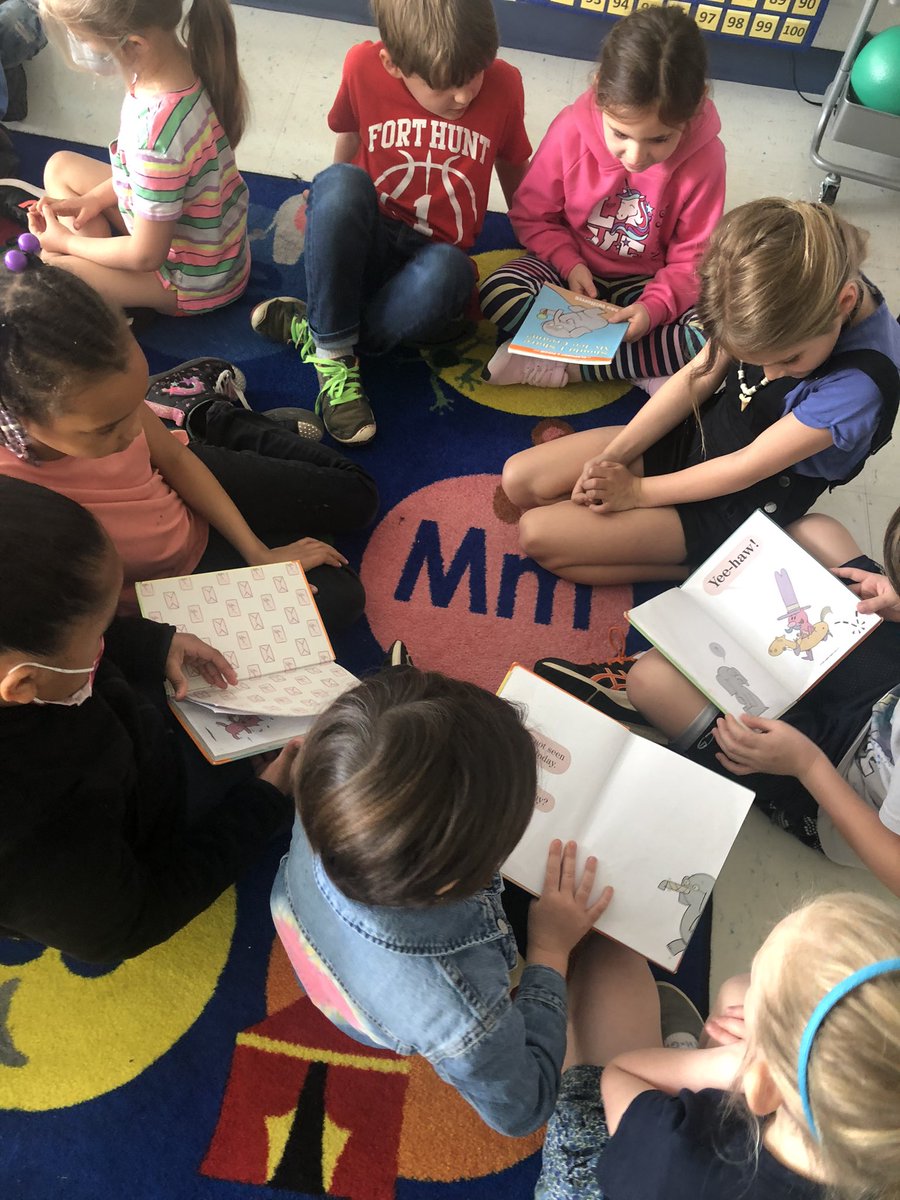 MsLiborosClass's tweet photo. Author study unit has these firsties so engaged and having such meaningful conversations! https://t.co/y3Ddi7GgSc