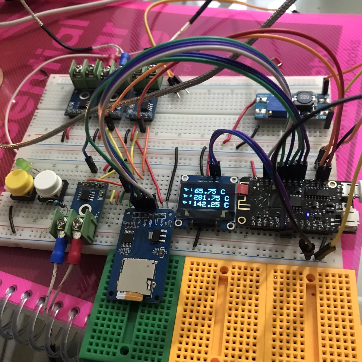 vvences1's tweet image. #ESP32 temperature datalogger. Parece que así funciona mejor. Tuve que añadir algunos extras pero funciona de maravilla. #Arduino #Lolin32 #DIY #maker 

JavaScript