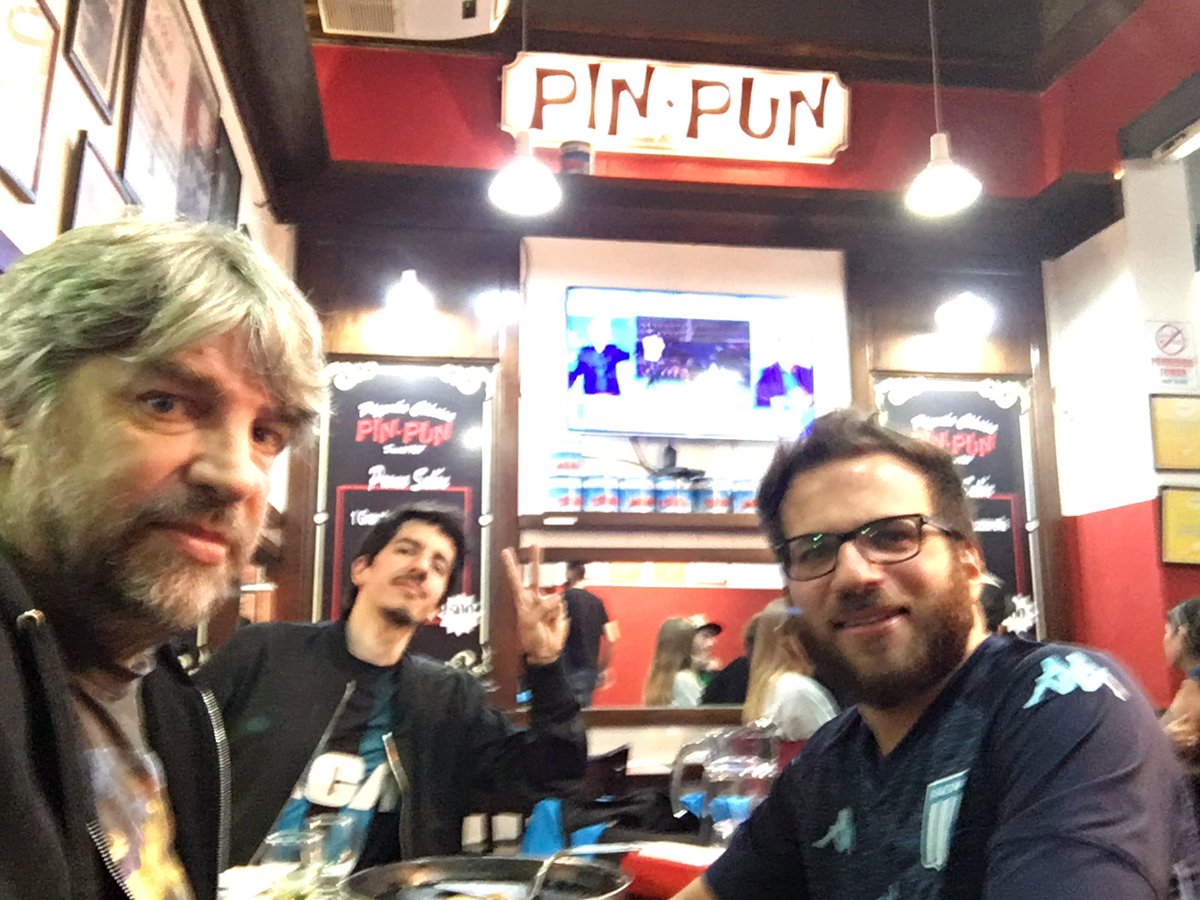 ruizlisandro's tweet photo. Festejo en #PinPun luego de un nuevo triunfo de #Racing con @santi__segura y @guillecivale https://t.co/8I0N4YrvSK