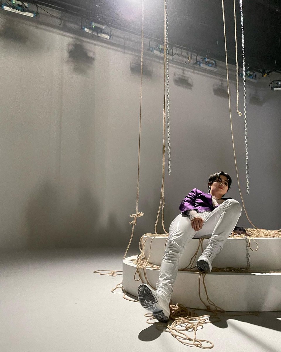 heejae_one_IG's tweet photo. 220414 #김희재 인스타그램

사진첩에 간직해왔던
따라따라와 뮤비촬영 현장 미공개 사진 공개합니다😊

우리 희랑과 함께 해서 너무 좋았던 그 날~
희랑~ 조금만 기다리면 또 좋은 앨범 선물해 줄게요
우리 곧 만나요 희랑합니다🧡

#김희재 #kimheejae #金熙栽
#따라따라와 #희랑 #🧡 https://t.co/8504mhhZro
