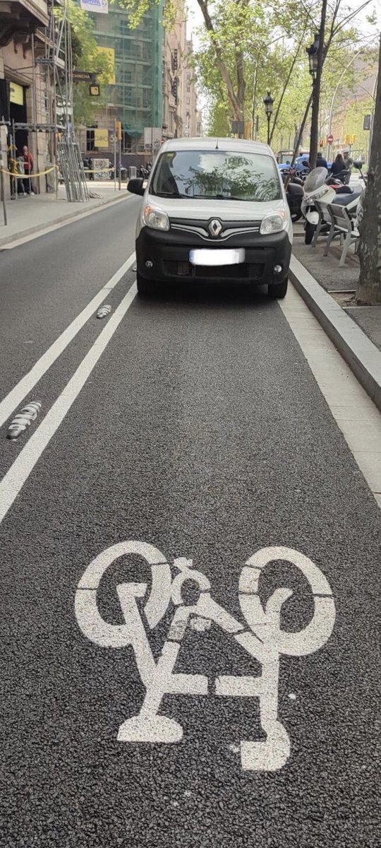 Carril invaders tweet media