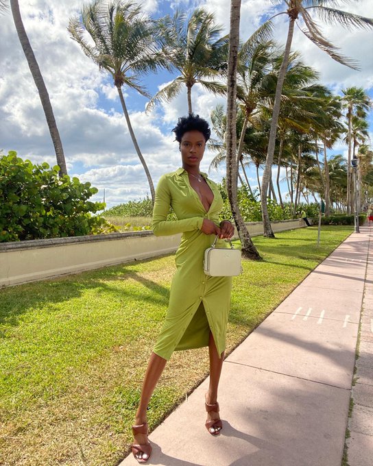 The Color is GREEN! https://t.co/mVAHw9rjU1