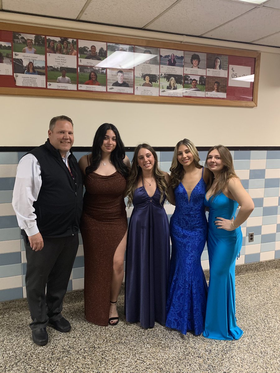 Mineola High School tweet media