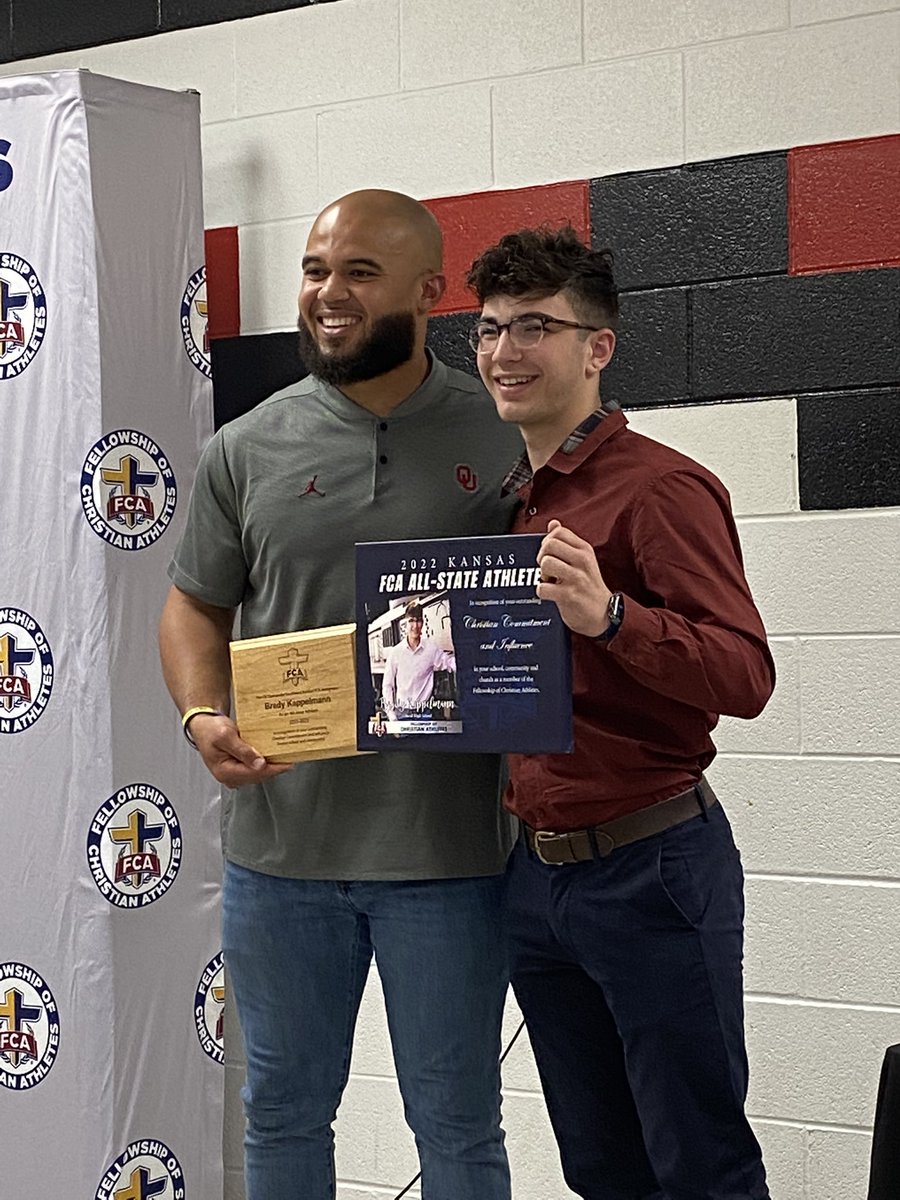 sportsguybrock's tweet photo. Liberal’s Brady Kappelmann and Shay Kerr FCA All State.  Brady pictured with OU’s Jeremiah Hall. https://t.co/QC3aEHAq1j