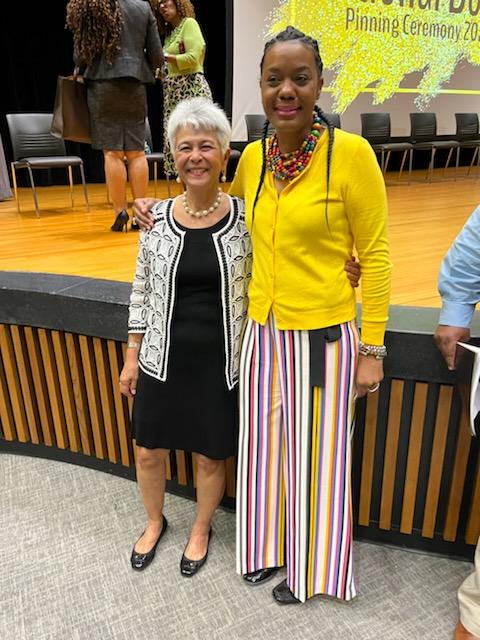 Pinkgiraffe1015's tweet photo. Great night celebrating 2021-22 National Board Certified Teachers in RPS and surrounding school districts. A special night indeed as our own Dr. Darlene Currie was the first recipient of the VCU Dr. Therese Dozier Award. https://t.co/W3UPyd8hiU