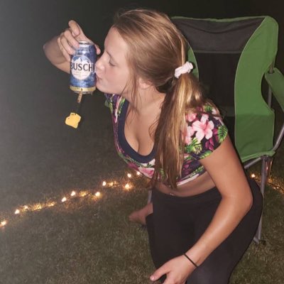 ShyLarson's tweet photo. #NewProfilePic https://t.co/yCM2LfXwO0