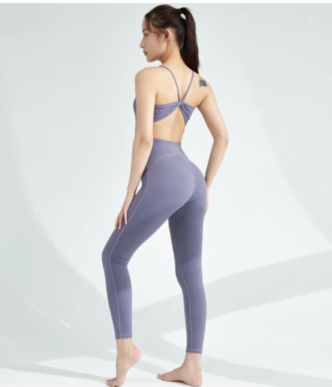 lastrafashion's tweet photo. Beautiful Back Yoga Set Tight Sport Suit New Dance Fitness Jumpsuit Sportswear at https://t.co/7DfVlLisIF  #lastrafashion #Sportswear #Fitness #danceclothes #yogasuit #dancesuit https://t.co/smdAITftmc