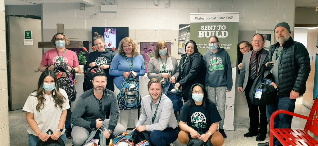 MsBunn4's tweet photo. Thank you @stjoesjaguars for your donations and support for the Lenten Backpack Drive. We filled 11 backpacks for A Better Tent City. Way to go! https://t.co/RG4MiagDWV