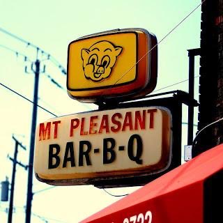 CSUOhioProvost's tweet photo. We took @MayorBibbs advice and checked out Mt Pleasant Bar-B-Q. Oh my. I will be dreaming about those long bone ribs!! I didn’t want to wear those skinny jeans anymore anyway… https://t.co/bZGpiMoFik