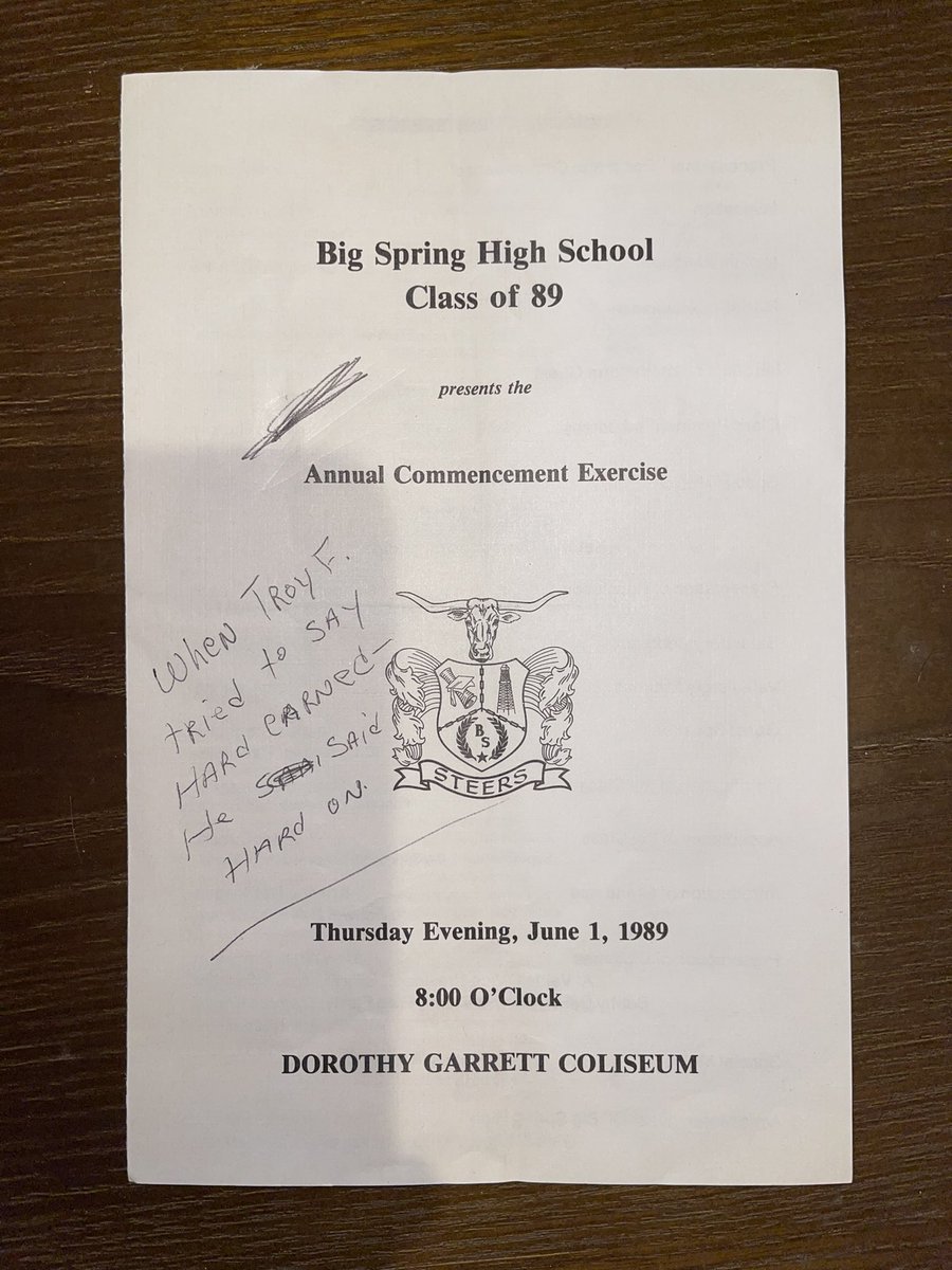 emiilyhatfield's tweet photo. Notes my Pepaw wrote on my mom’s graduation program 😩🤣💀 https://t.co/zOsfxcwB6b