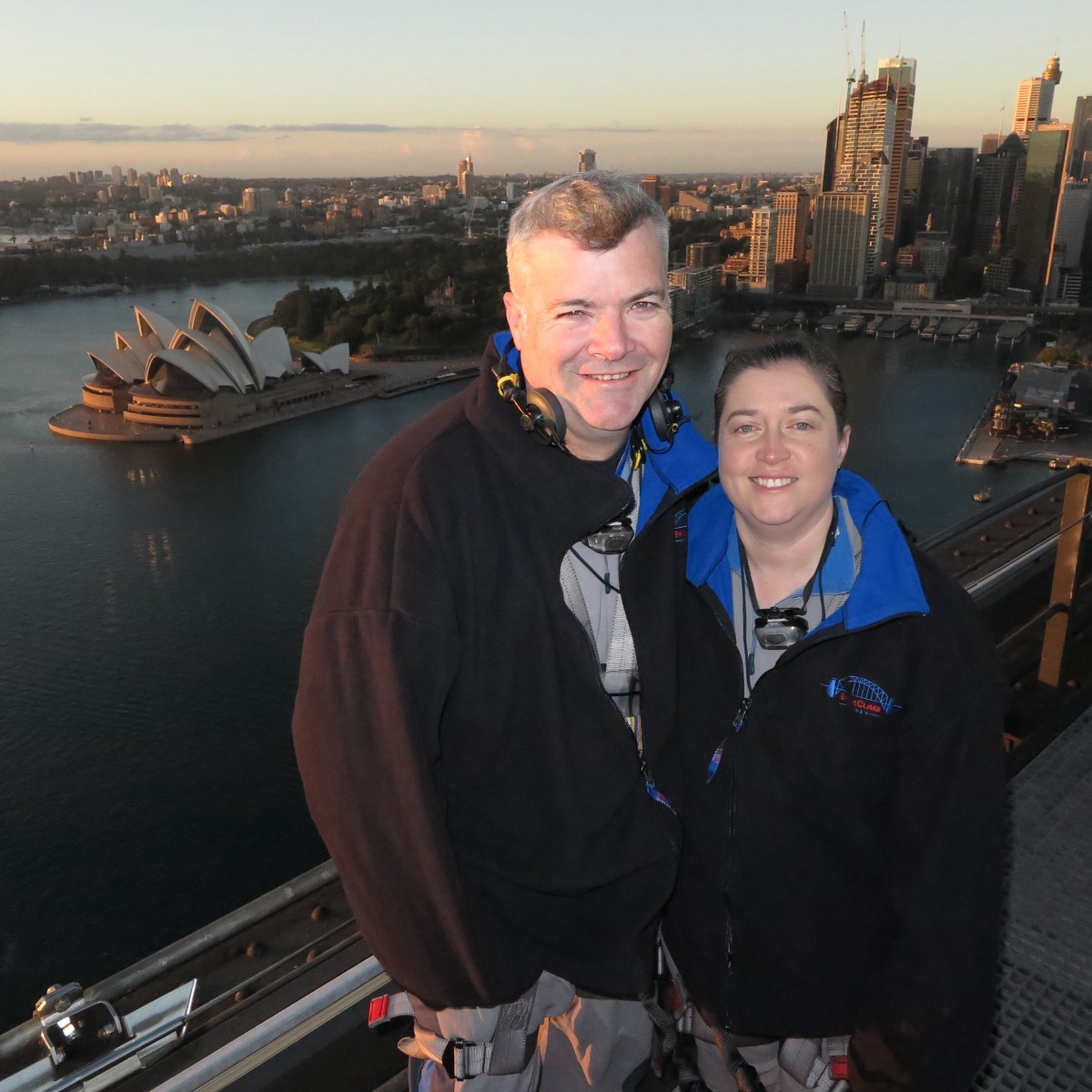 **Five days left to enter to win** Tell us in 50 words or less 'What does ANZAC Day mean to you?'  to win one of 2 complementary pairs of tickets to the ANZAC Day Dawn Bridge Climb &amp; Summit Service. Entries close at 2pm on Tuesday 19th April.
Enter here fal.cn/3nM1O