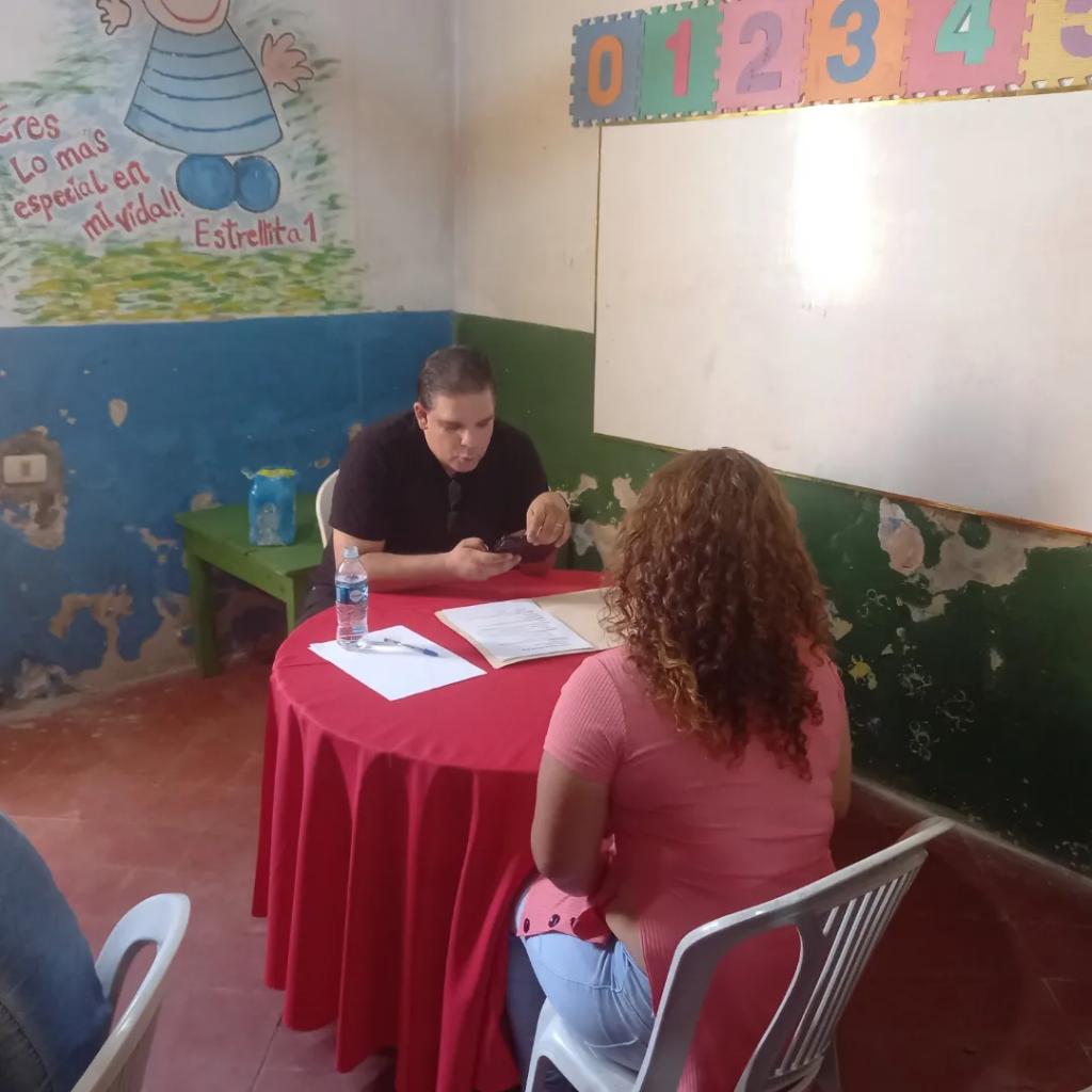 tomyjtg's tweet photo. Primera Feria de Empleo en la Seccional Colorada de San Antonio 💪🏻🇵🇾 https://t.co/vIRhXtHgrT