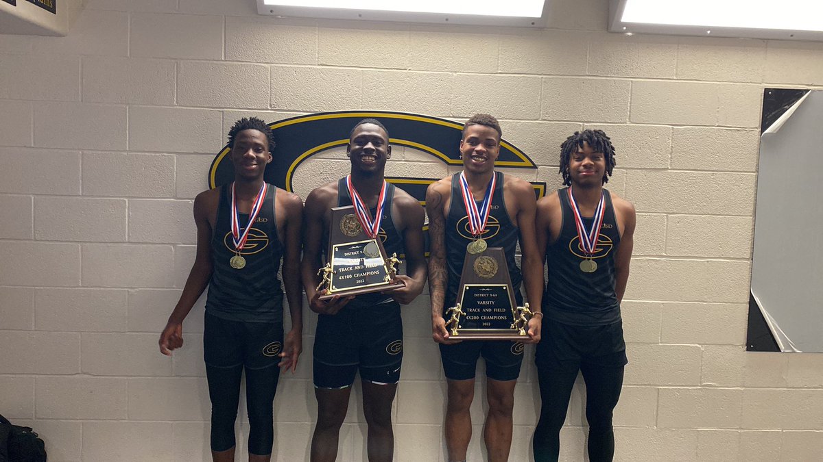 🥇🥇🥇 4x100 &amp; 4x200 relay district champs!  <a href="/Cart9Chauncey/">Chauncey 🥷</a> <a href="/fettyca_/">Charles Allen</a> (200m 🥇) @Ayron12308388 <a href="/d1chace/">Chace Biddle 🙏🏿</a> (100m 🥈) 
We area bound! #WeWillWin #burnupthetrack <a href="/GHS_Owls/">Garland High School</a> <a href="/sherese_nix/">Sherese Nix</a>