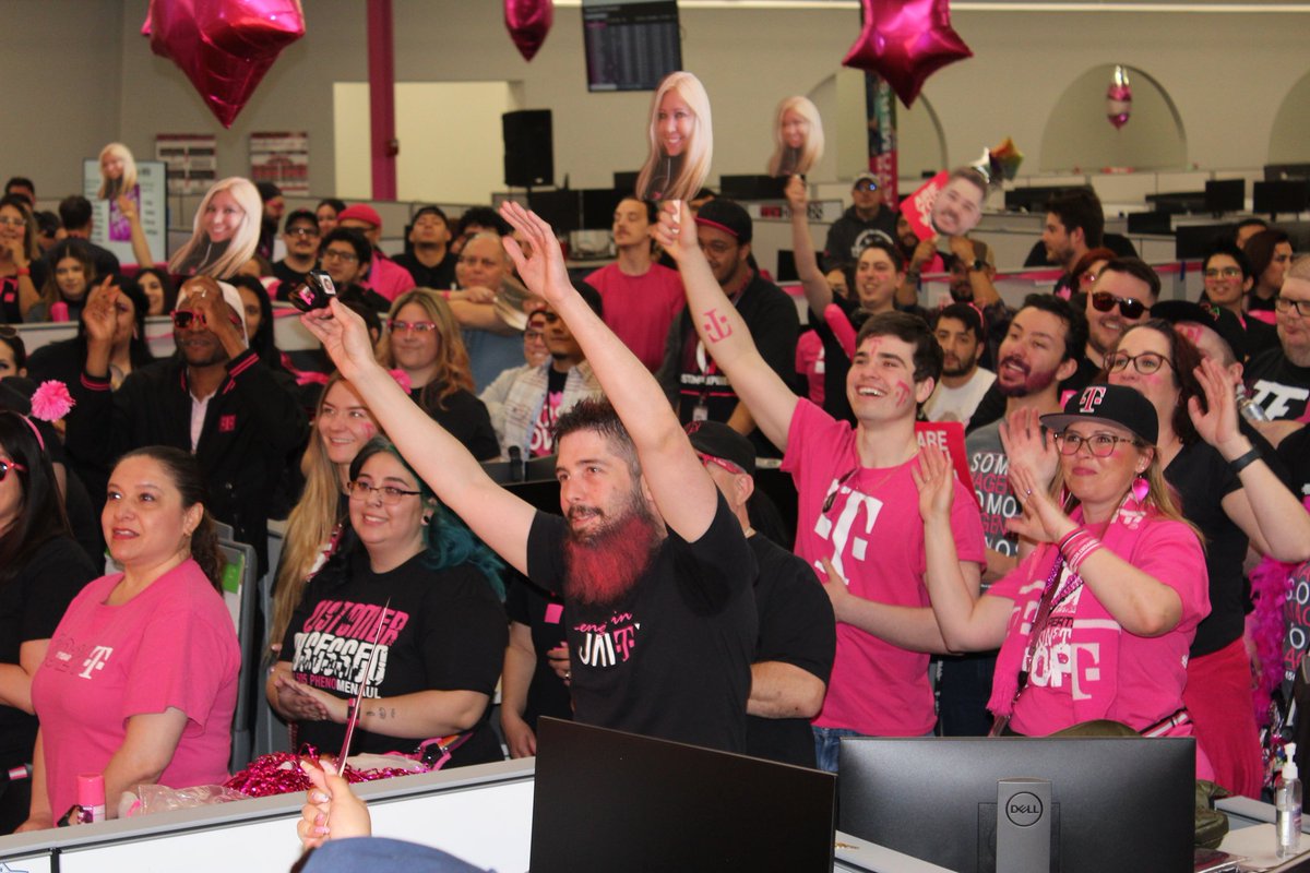 team505menaul's tweet photo. E.P.I.C. 2022 IN PERSON KICKOFF! We've been waiting for this moment for over two years! We are #BetterTogether for our customers and each other! Thank you, Team PhenoMenaul for bringing the passion and energy! 🙌
 #magentaporvida #tmobile @JoePreston01 @marknolanmfn  @JKalena123 https://t.co/8xLFlugKvE
