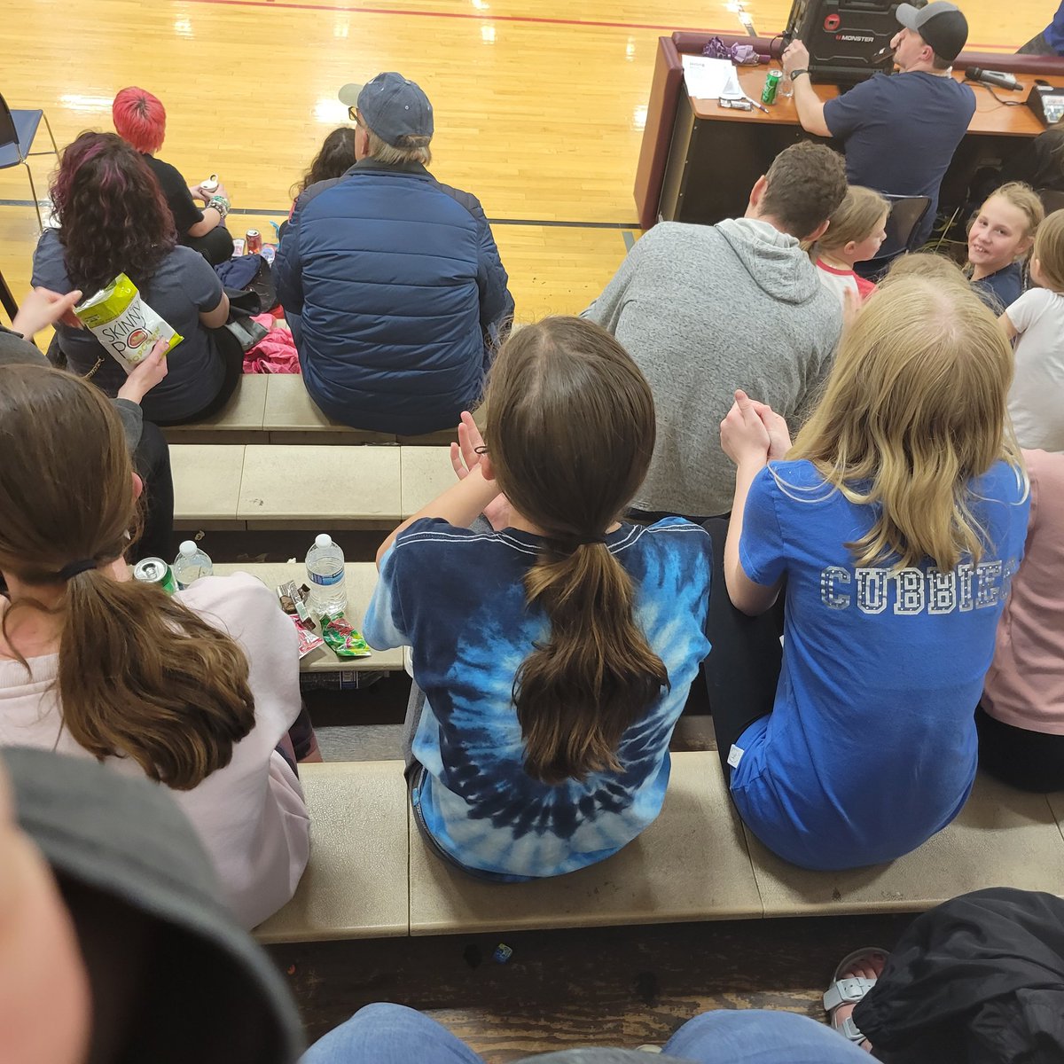 What an awesome event! Thank you <a href="/JerlingPFE/">Jerling PFE</a>!  Nice vertical Mr. Prorok! <a href="/ProrokLeads/">Daniel Prorok</a> <a href="/JerlingJayhawks/">Jerling Junior High</a>