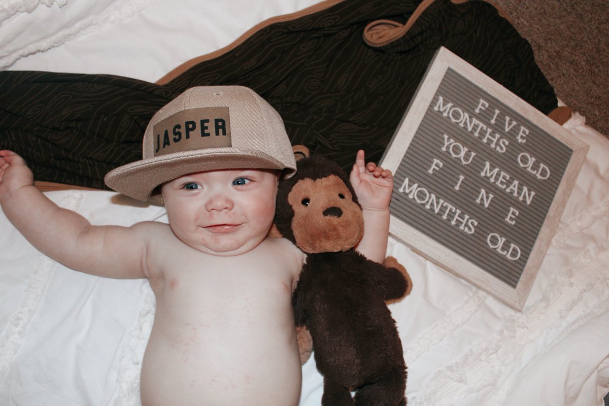 c_jaelin's tweet photo. My kid is so cute 🥰 https://t.co/FALgyRPiaC