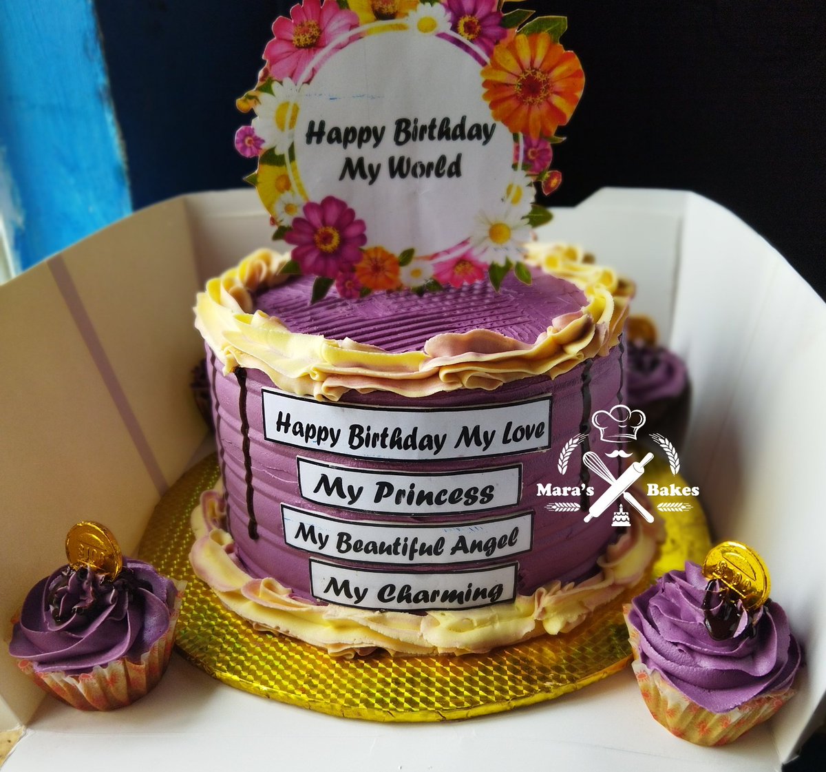 AmaraStanley1's tweet photo. Love is sweet...sha try be person's world ๐
#Bakersfield #twitterbakers #twitterbakealong
#birthdaycake #naijabakers #awkabaker #skills https://t.co/oQ2sAwJkfi