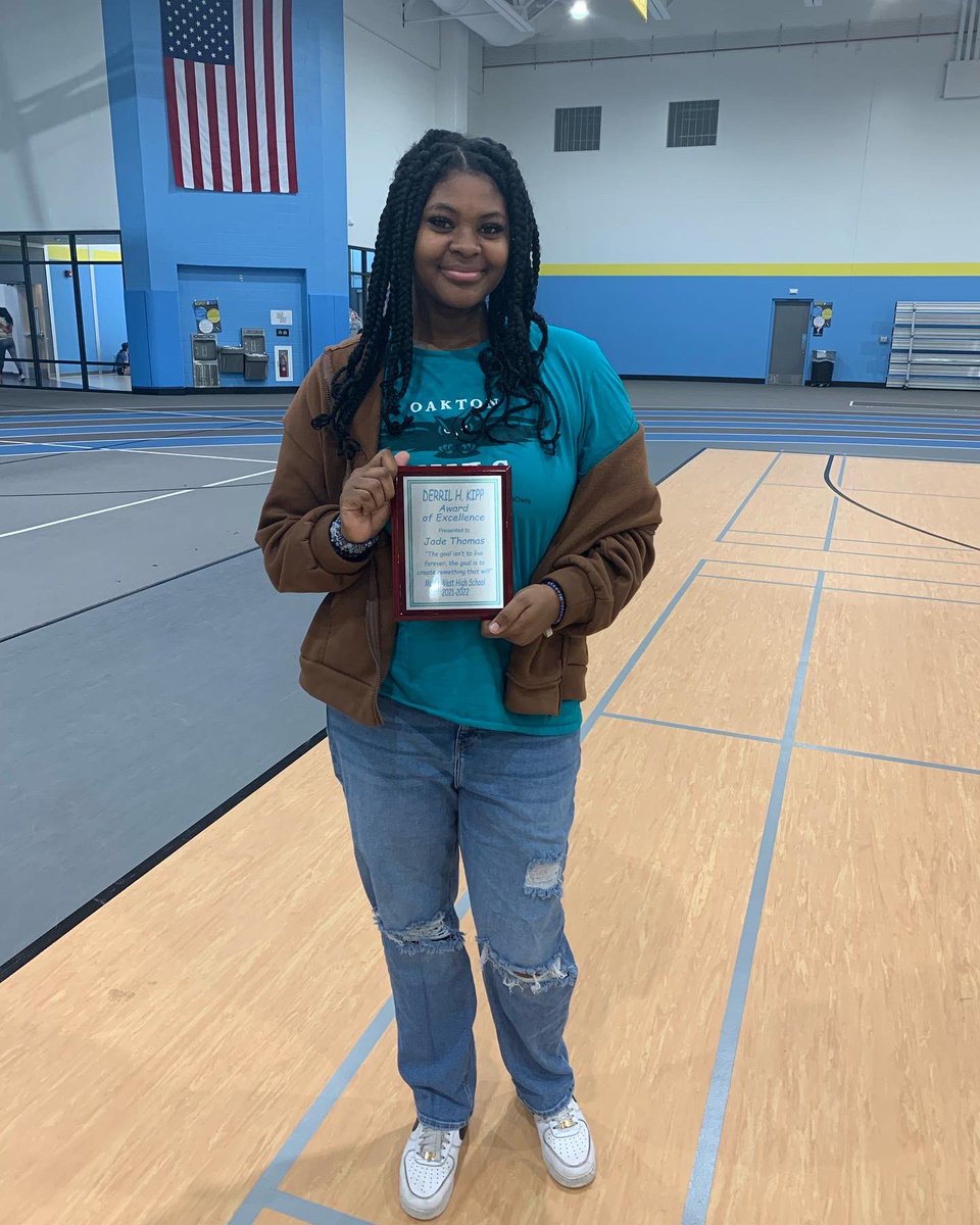 Congratulations to Jade Thomas on signing to play for the @oaktonowls next year. We are so proud of you, Jade! We can’t wait to see you continue your career as a student-athlete!