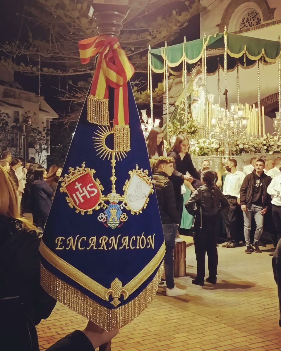 BctEncarnacion's tweet photo. Finalizamos nuestro miércoles santo 2022 en Nueva Andalucía, Marbella💙

#bctencarnacion #elburgo #yunquera #alozaina #casarabonela #tolox #serrato #ronda #sierradelasnieves #malaga #cofradiasmlg #suenalaencarnacion https://t.co/F1PxAS2Pgj