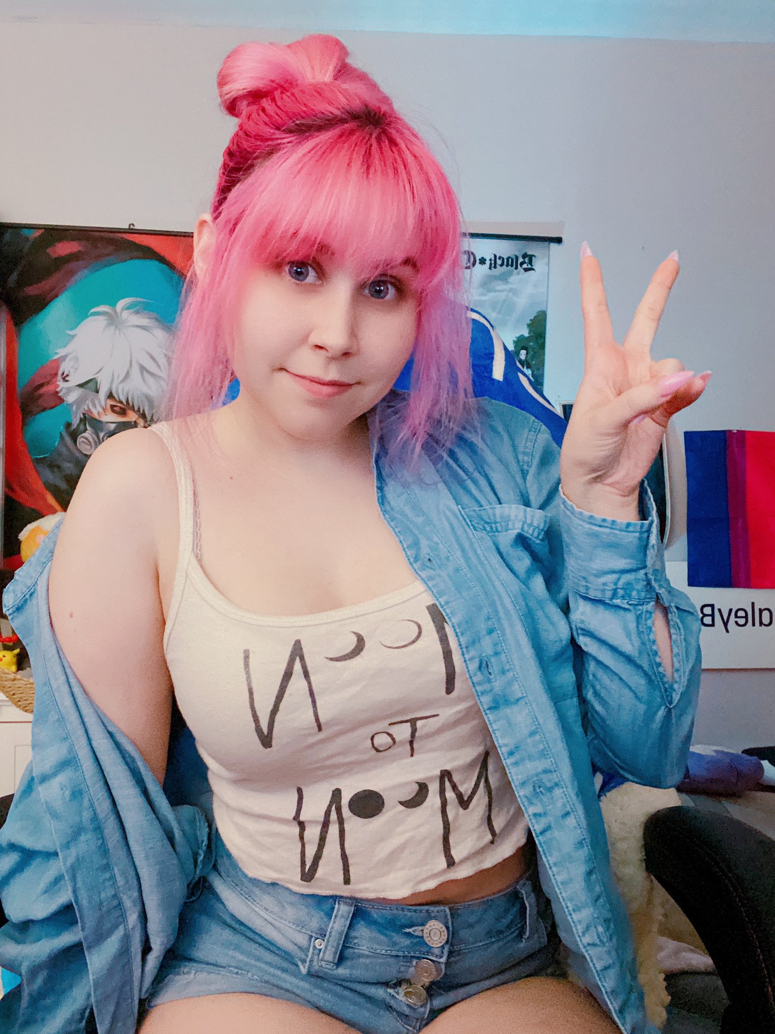 HaleyBaby on Twitter: "Hello, give me your bells. https://t.co