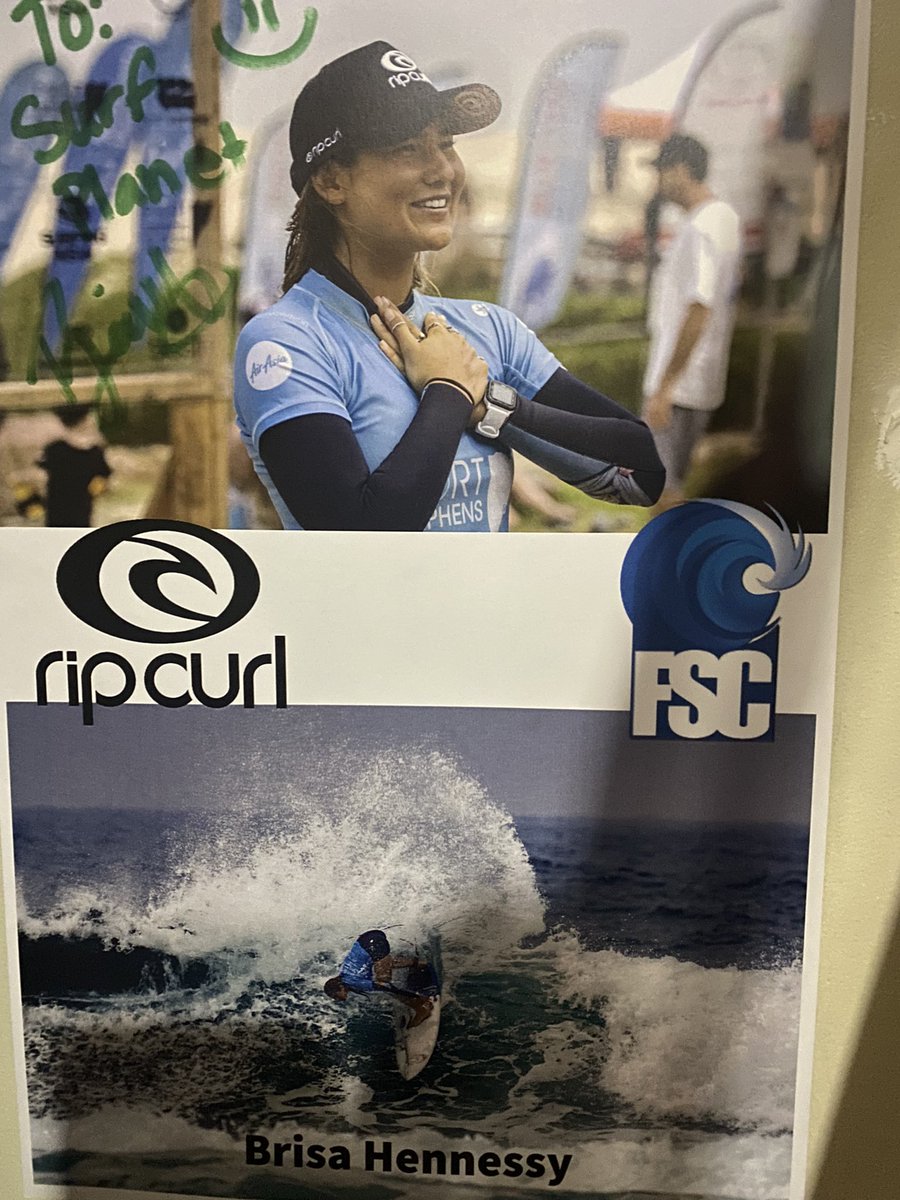1977surfer's tweet photo. Hoy nuestra campeona compite en 1/4 de final. @wsl #GoBrisa
#ApoyandoElSurfTico
#VamosConTodo
#YellowJersey https://t.co/V3mSiyUj04