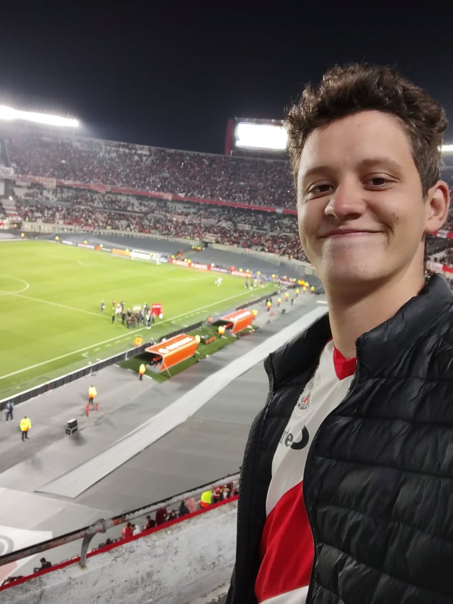 River. Alegría nâo ten fin! Fiesta fiesta ⁦<a href="/JuanpiKumar/">Juampi Kumar</a>⁩ 👏🏽