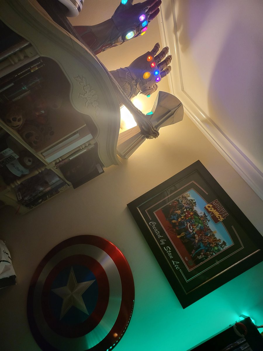 TheRealestJosh1's tweet photo. @rensole I mean Cap IS the best avenger 😉 https://t.co/ljVULxlK1d