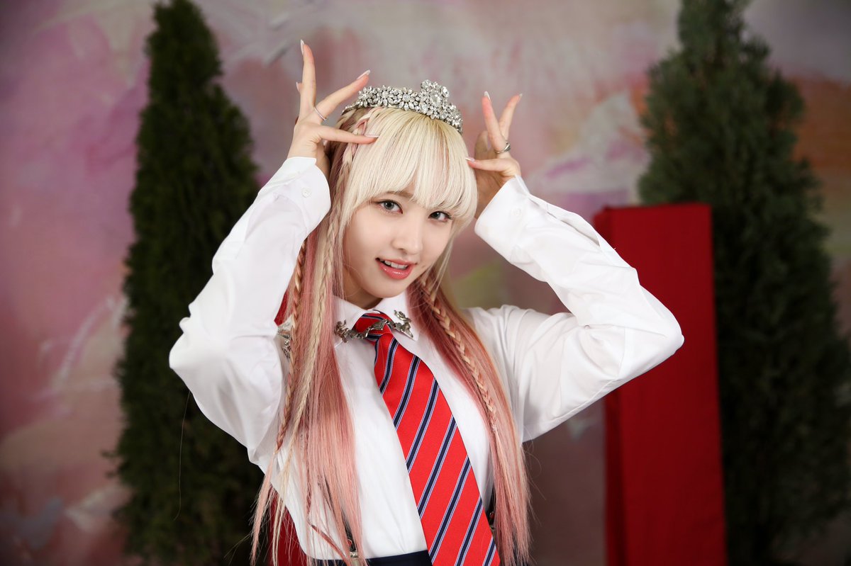 ivepics_'s tweet photo. STARSHIP NAVER UPDATE WITH  #LIZ #리즈 https://t.co/TpHlF80blK