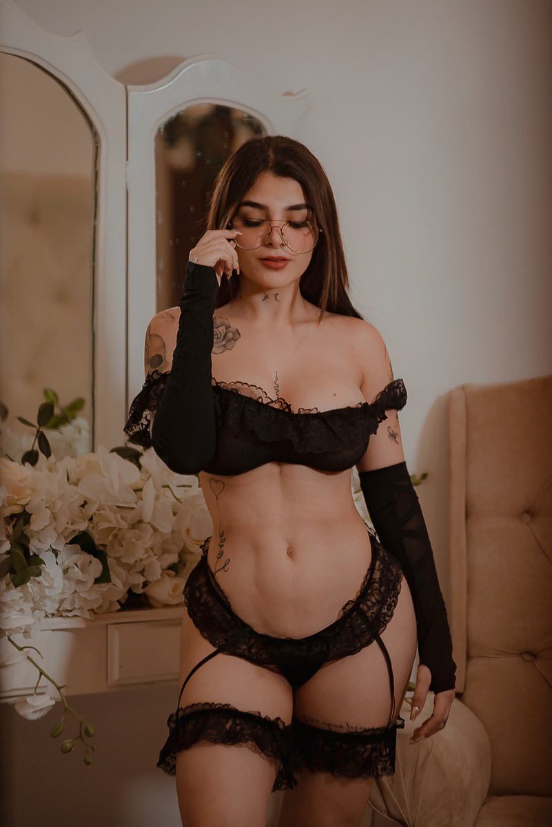 karelyruiz_mx's tweet image. Dale rt y somos novios 💕😘