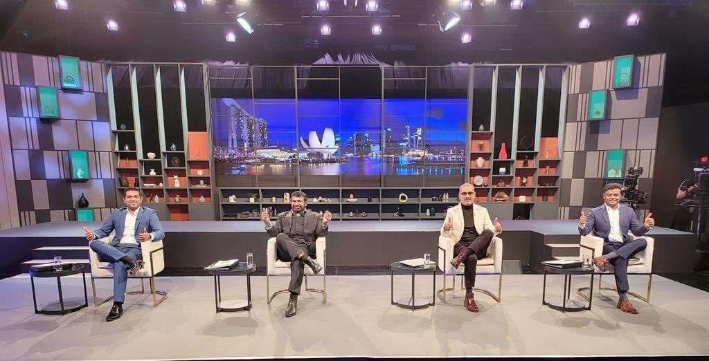 TripathiManeesh's tweet photo. Humbled to be a Judge at “SICCI LAUNCHPAD” Singapore. A first of its kind startup investment promotion Live TV Program jointly created by MediaCorp/ Vasantham and Singapore Indian Chamber of Commerce. Singapore Startup scenario is rocking ! Telecast on at 9 pm every Sunday now https://t.co/CEPppzzRFu