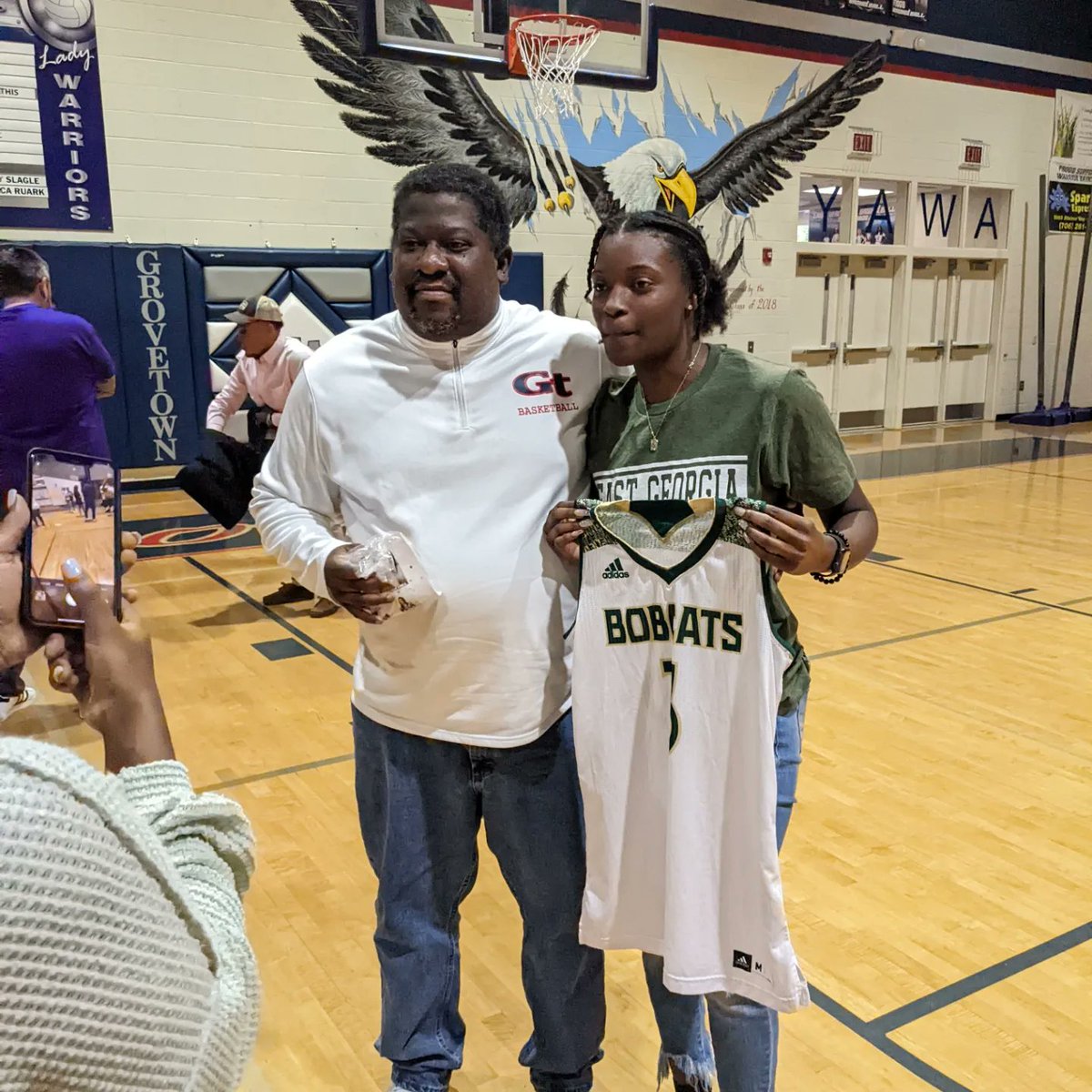 Congrats to <a href="/DMyaGriffin1/">D’Mya Griffin</a> as she signed with <a href="/EastGeorgiaWBB/">East Georgia W. Basketball</a> today. We are so proud of her. She is a true competitor on the floor and we look forward to watching her compete at the next level. #warriorsleadtheway