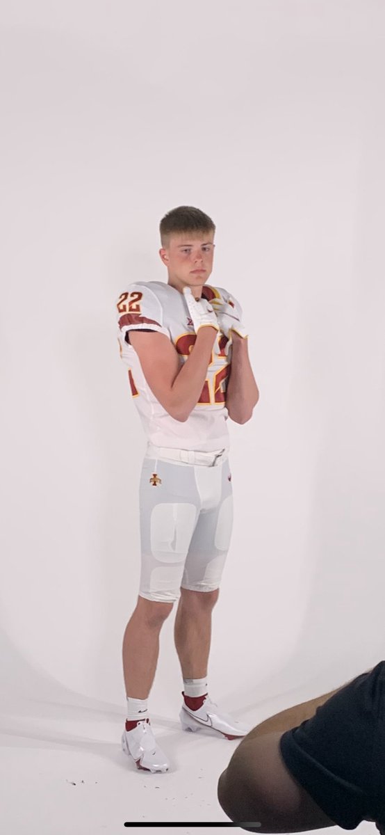 Carter83854638's tweet image. Beyond blessed to have received an offer from Iowa state! @CycloneFB