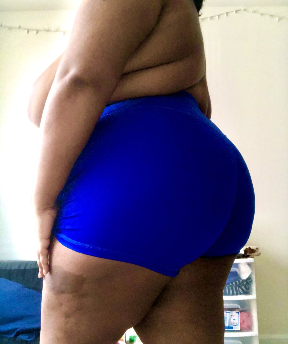 fae_latina's tweet photo. 🎼I keep it juicy juicy 🎼 #hot #thicclatina #onlyfansgirl #onlyfans #18pluscontent #cakefordays #plussize #allnatural #chubbybrat #chubbygang #thicc #juicy https://t.co/VHc2qKZRam