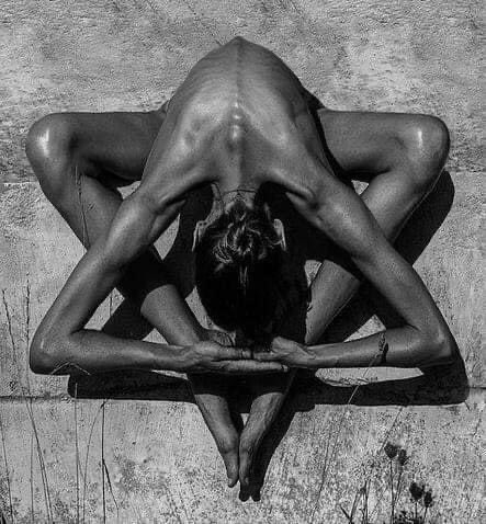 SithNephilim's tweet photo. Igor Vasiliadi photographer

The six pointed star represents peace and harmony in Buddhism. Alchemists believed it represents nature~ https://t.co/q1Ykt03a9s