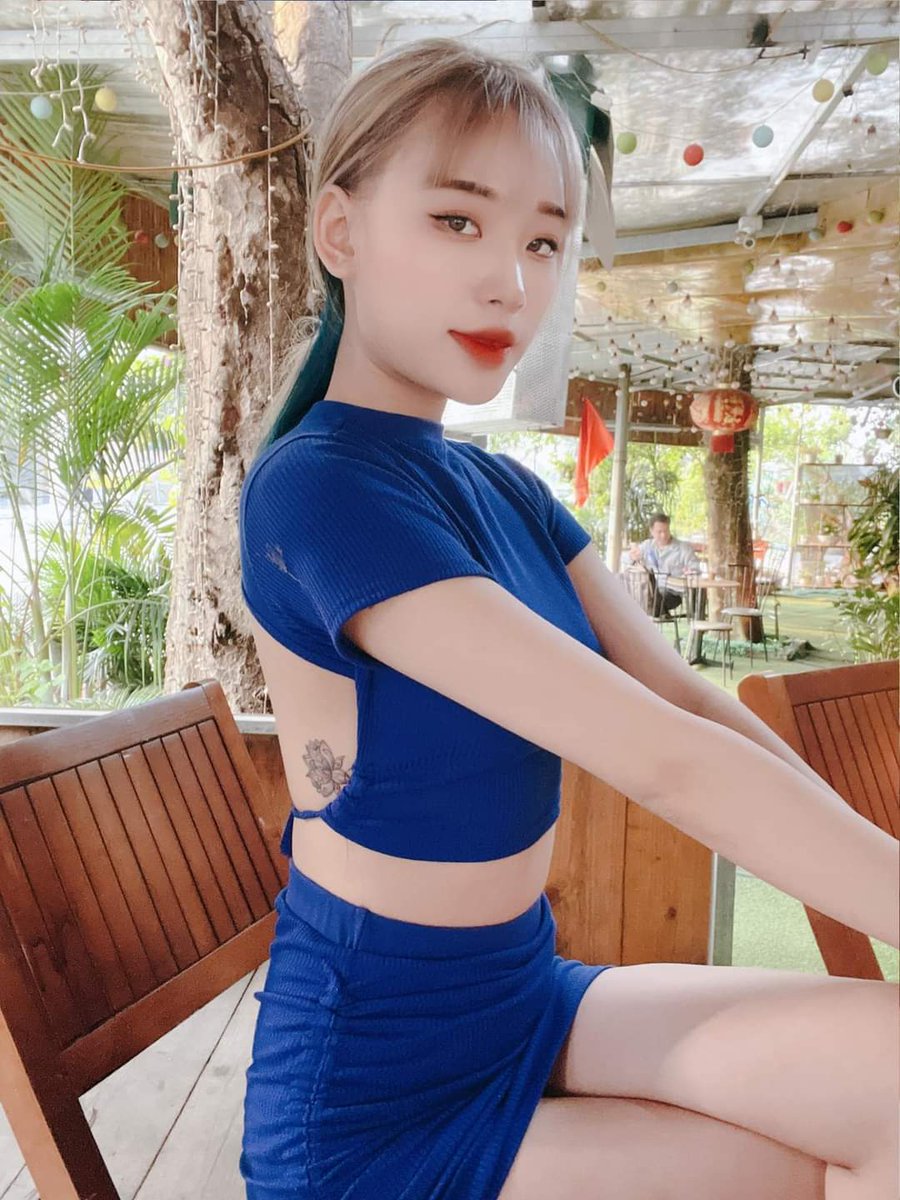 Nguyenthaomy03's tweet photo. Hãy cảm ơn những lúc bạn gặp khó khăn, bởi nếu không có khó khăn, bạn sẽ không có cơ hội để hiểu mình và trải nghiệm cuộc sống. https://t.co/CPEBBtrEe4