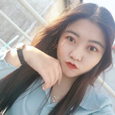 bibiany70's tweet photo. #新头像 https://t.co/KgTHPuYZAa