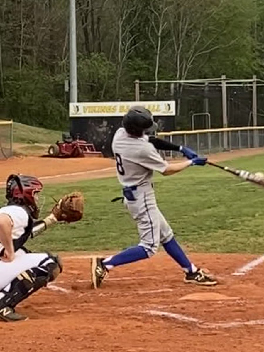 LNHS 4-1 win over SIHS. Drew Nelson took the win allowing 3 hits, and 0 runs. @LNHS_Athletics <a href="/LNWildcatWATCH/">WILDCAT WATCH</a> <a href="/Gm4Sports/">Greater Metro 4 Conference</a>