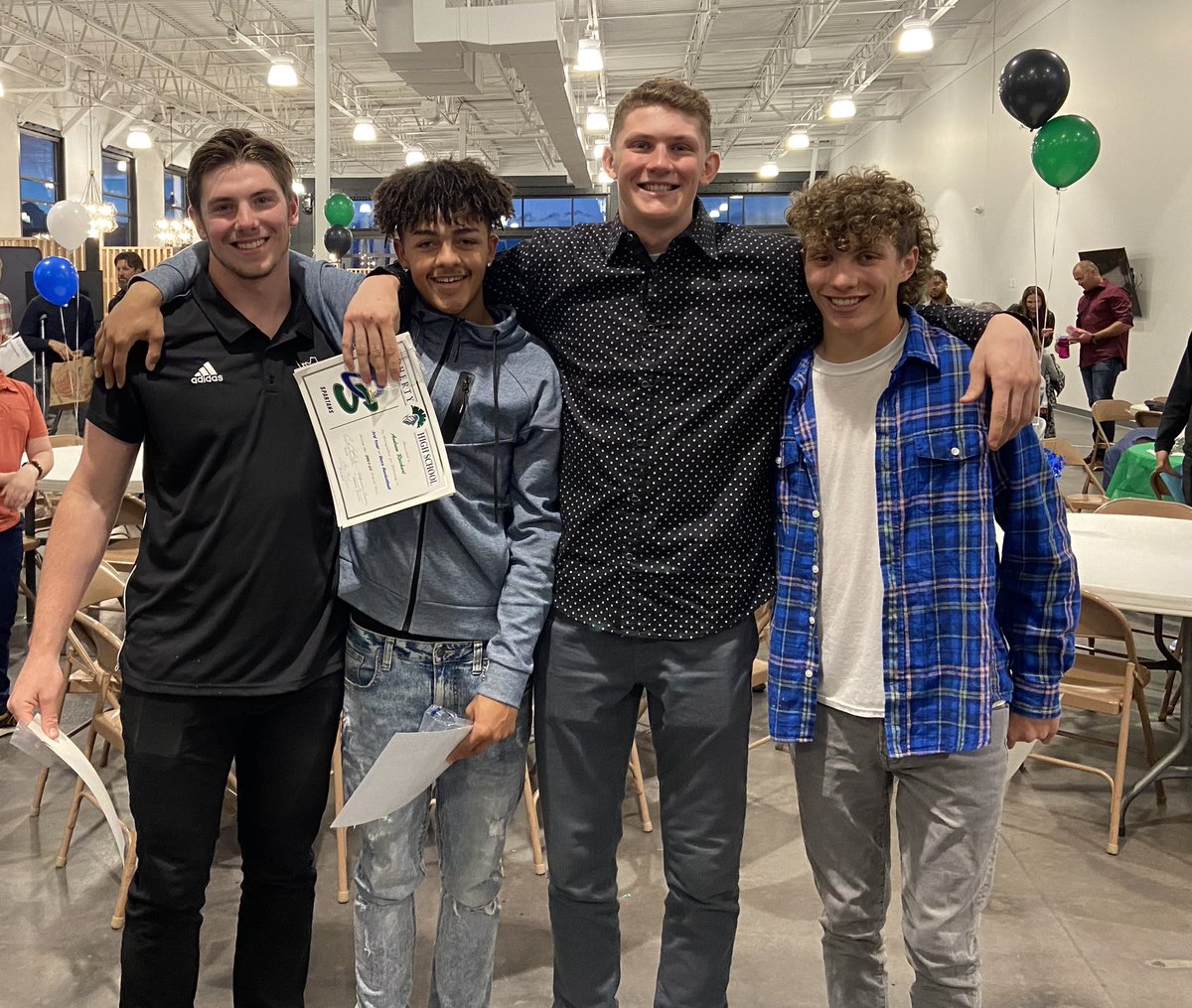 Our 2022 Doherty Boys Basketball Scholarship Recipients! Each athlete had to meet GPA, Attendance, Community Service, and Fundraising criteria in order to receive a part of the $50,000 scholarship. Thank you to Andy Wilfong for providing our players with this annual opportunity!