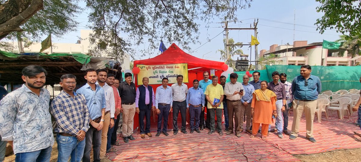 KvkWaghaiDang's tweet photo. Inauguration of Agriculture University selling centre, by honorable Vice chancellor, Dr. Z. P. Patel at KVK, NAU , Waghai on 11 April 2022 @vc_nau @NAUOfficial @icarindia @CollectorDan https://t.co/pza0tnsGEI