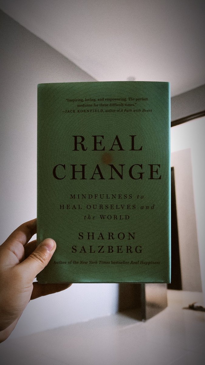 Such a good read for Maundy Thursday. ✨ #realchangebook #healingbook #sharonsalzberg  #bookstagram #BookRecommendations