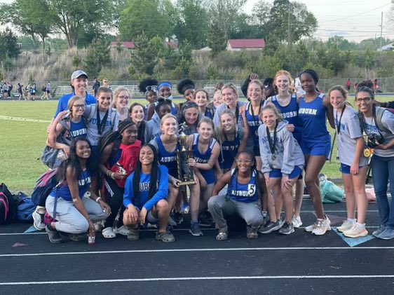 AuburnXCTrack's tweet photo. The AJHS Girls and Boys Track teams both finished 1st at the East Alabama Jr High Championship. Congratulations Tigers! Claws Up! https://t.co/DZT2aIX947