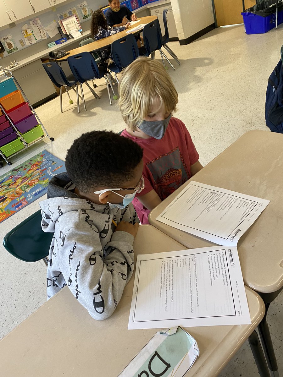 natarmistead's tweet photo. Us 3rd graders are getting a jumpstart on our EOG prepping #wegotthis ���� @ApWhitaker @hannaeducates @Kim__Petersen https://t.co/aCq9KTx827