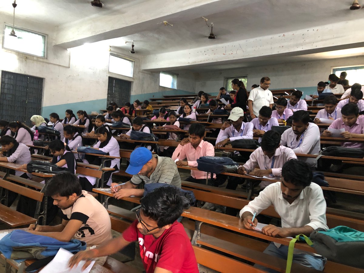 NalandaCollege2's tweet photo. Health Quiz Organised by Sehat Kendra https://t.co/iI9JKtxS3l