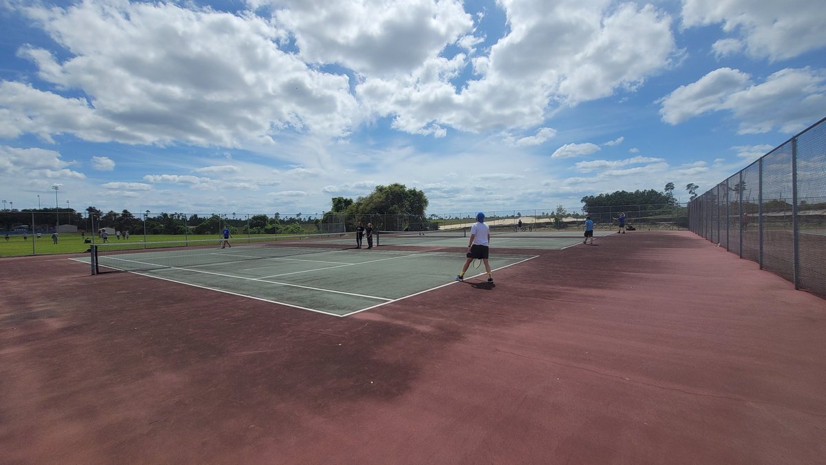 MrsDAversaAVID's tweet photo. Student vs Staff Tennis Match at Deltona today. Of course Staff members came out on top 😎💪🤍🐺💙 @DHSHappenings @MikeMicallef1 https://t.co/pbiQLPcwKC