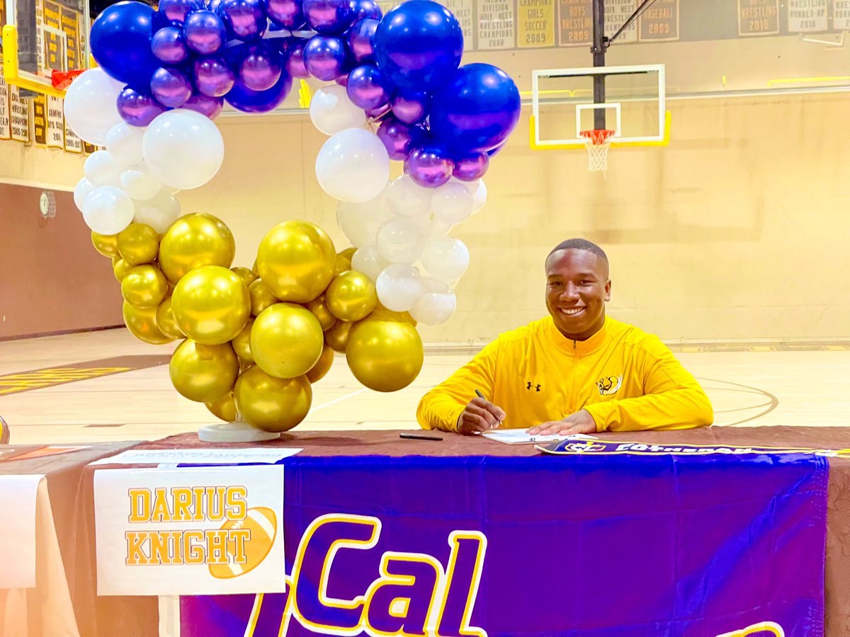 Darius Knight tweet media