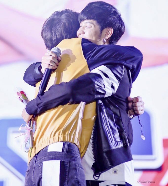 marrymedokyeom's tweet photo. "No matter how many fears I have to face, if I have you by my side, I won’t be afraid."
#คริสสิงโต https://t.co/fzFvB3r7wG