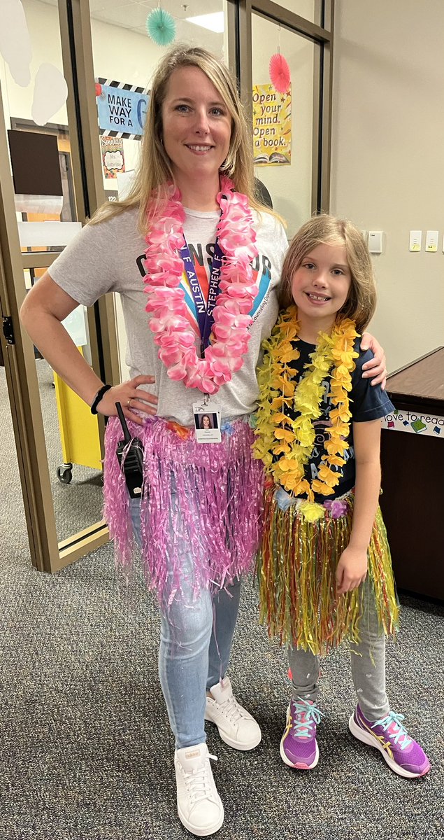 A is for Aloha Day!!!! Thanks <a href="/BdeCharmoy/">Brittney de Charmoy</a> &amp; <a href="/RamonaLibrarian/">Ramona Browne</a> for spreading Sonntag cheer and school spirit! <a href="/SonntagElem/">Sonntag Elementary</a>